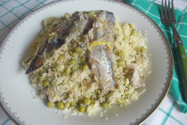 Cous Cous cu Macrou Fiert si Lamiie