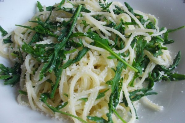 Spaghete cu Rucola Salbatica