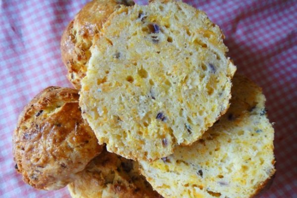 Scones cu Morcov si Gorgonzola