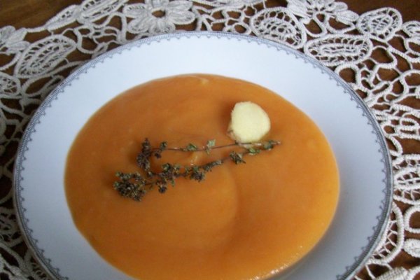 Supa Crema de Morcov si Ghimbir