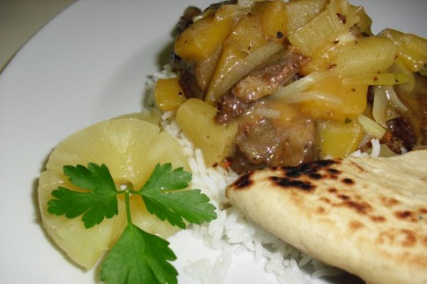 Seitan Garam Masala cu Mango, Ananas si Lapte de Cocos