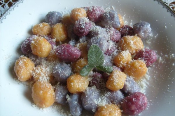 Gnocchi Colorati - de Carnaval (Fara Cartofi)