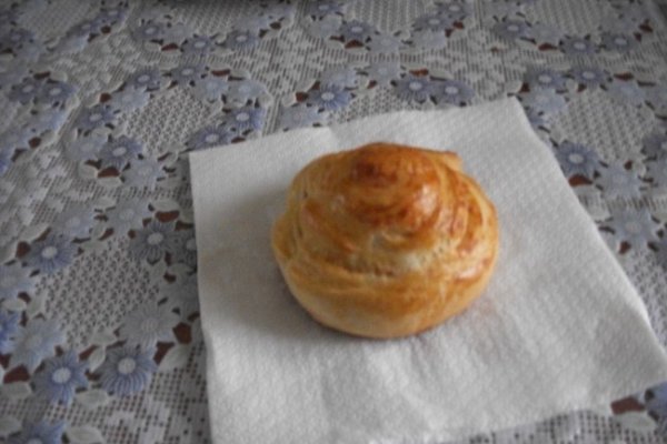 Rulouri cu Rosmarin si Parmezan