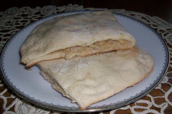Placinta cu Varza Murata (crauti)