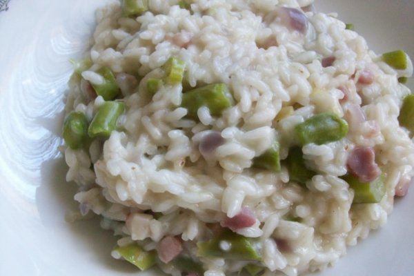 Risotto cu Sparanghel si Sunculita