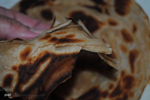 Lachha Paratha (Paine in Straturi)