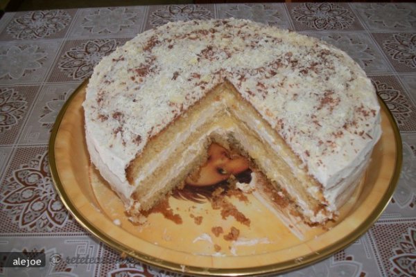 Madeira Cake cu Crema de Lapte