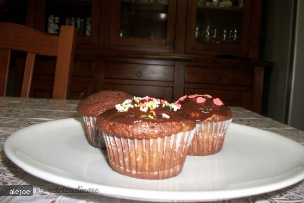 Muffins cu Ciocolata