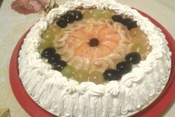 Tarta cu Fructe si Crema de Vanilie