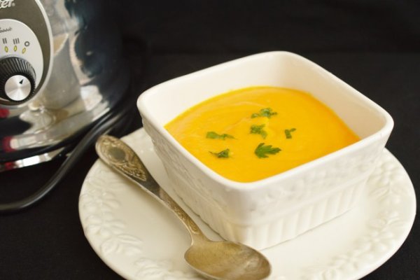 Supa Crema de Morcov cu Portocale si Ghimbir - de post, pregatita cu blenderul Oster
