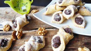 Cornulete cu untura si iaurt