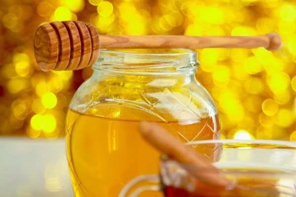 Hidromelul, bautura zeilor preparata de daci - care sunt beneficile si cum se prepara