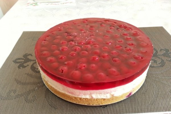 Cheesecake cu visine (fara coacere)