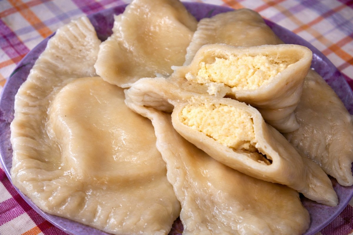 Coltunasi sau Chiroste Moldovenesti | Produse de panificatie si ...