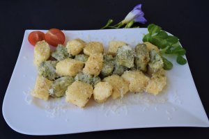 Gnocchi cu branza colorati