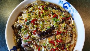 Salata de vinete asiatica
