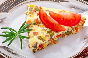 Omleta cu legume – reteta simpla si gustoasa