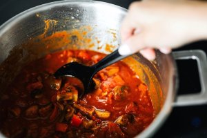Tocanita de legume cu ciuperci – mancarea care iti incalzeste sufletul