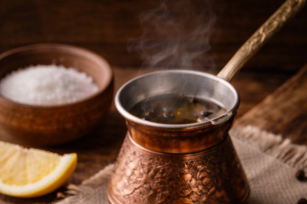 Tuica fiarta cu piper