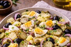 Salata orientala traditionala - perfecta ca fel principal sau garnitura