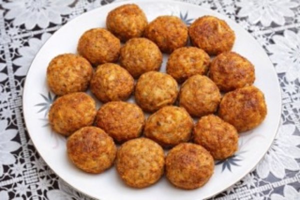 Chiftele cu soia si cartofi - reteta simpla si economica de post