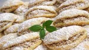 Cornulete fragede cu nuca