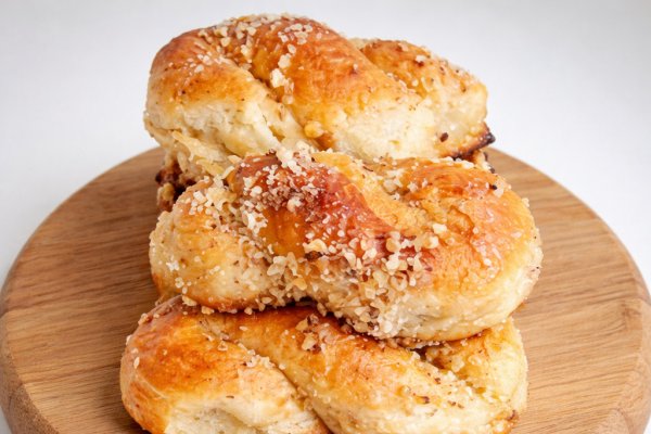 Mucenici de post pufoși și aromați – rețetă simplă pas cu pas