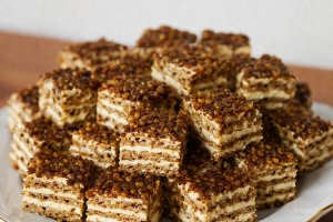 Prajitura cu nuca - reteta de casa