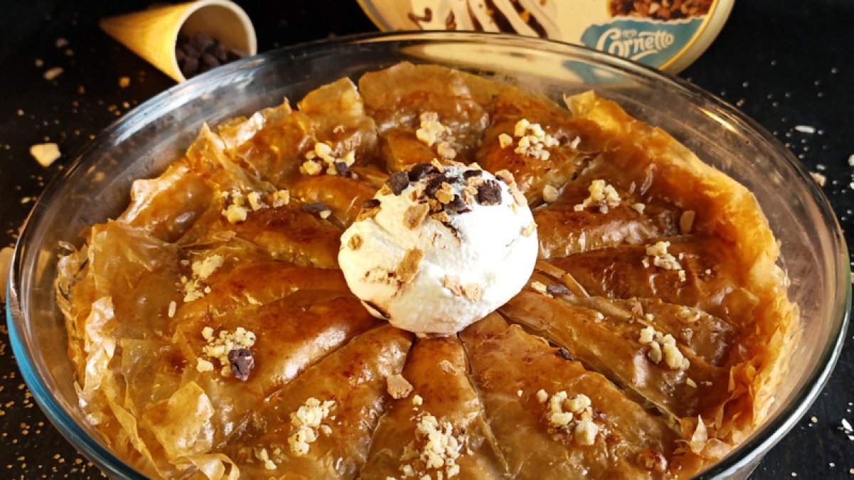 Baclava cu nucă și înghețată Carte d'Or - Desertul delicios care te cucerește
